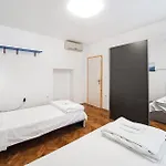 Apartman 2 Bedroom In *