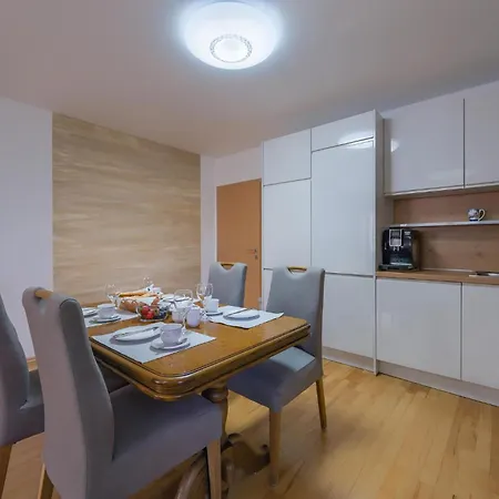 Cozy In With Wifi Apartamento *