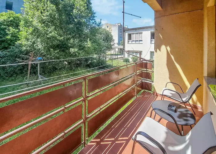 Διαμέρισμα Cozy In With Wifi