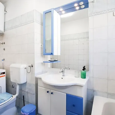 Beach Front Apartment In Pula With Wifi Daire Pula